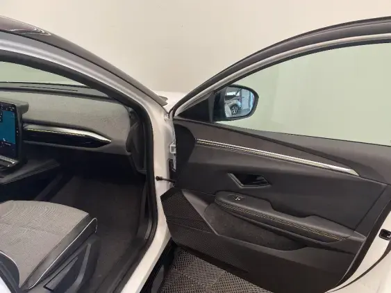 RENAULT MEGANE V - voiture d'occasion - Photo 20