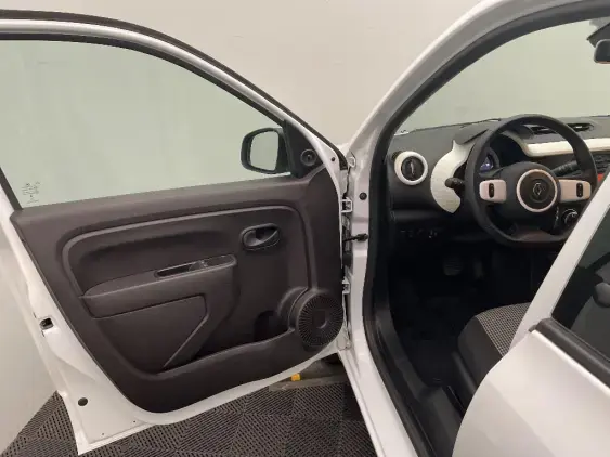RENAULT TWINGO ELECTRIQUE III - voiture d'occasion - Photo 19