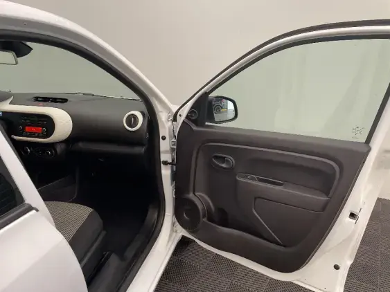 RENAULT TWINGO ELECTRIQUE III - voiture d'occasion - Photo 20