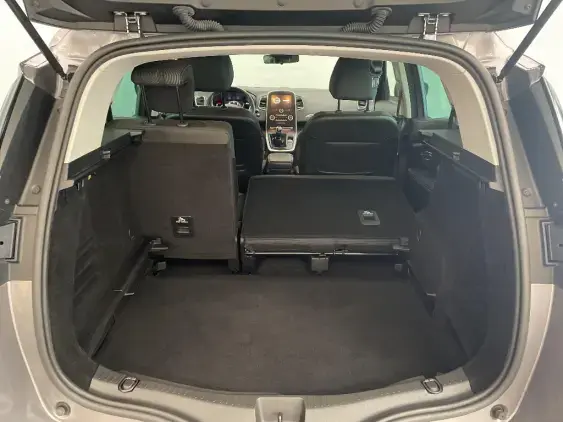 RENAULT SCENIC IV - voiture d'occasion - Photo 16