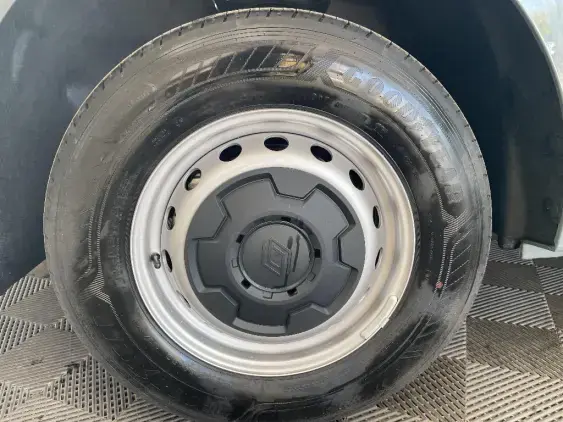 RENAULT MASTER IV - voiture d'occasion - Photo 23