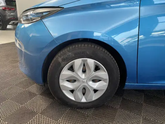 RENAULT ZOE - voiture d'occasion - Photo 23