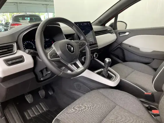 RENAULT CLIO V - voiture d'occasion - Photo 18