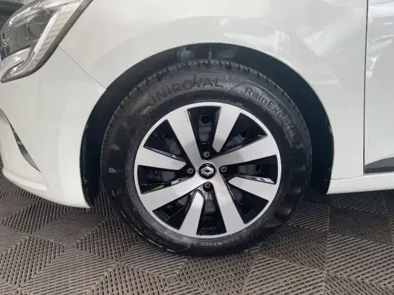 RENAULT CLIO V - voiture d'occasion - Photo 23