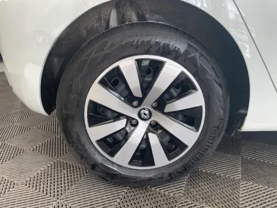 RENAULT CLIO V - voiture d'occasion - Photo 25