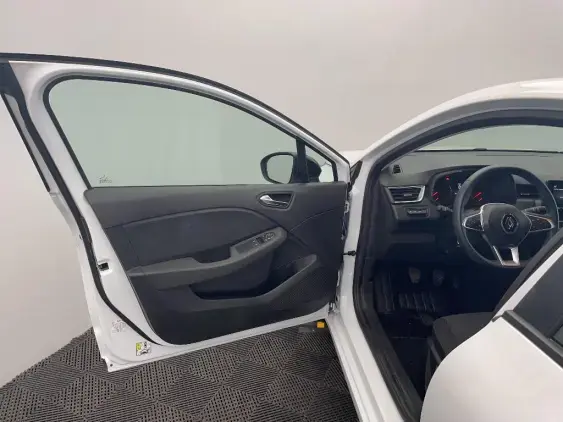 RENAULT CLIO V - voiture d'occasion - Photo 19