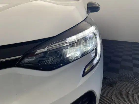 RENAULT CLIO V - voiture d'occasion - Photo 22