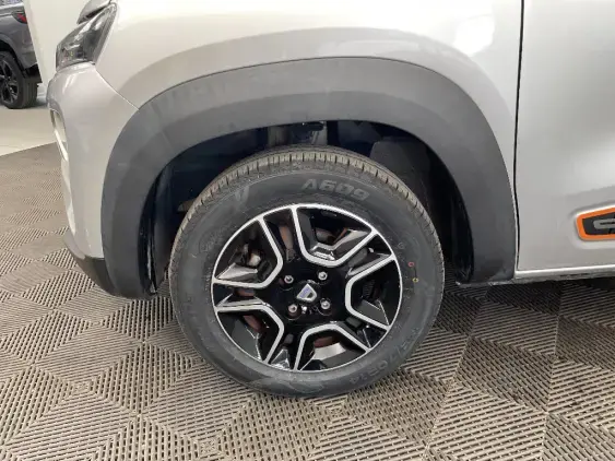 DACIA SPRING - voiture d'occasion - Photo 23