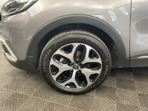 RENAULT CAPTUR - voiture d'occasion - Photo 23