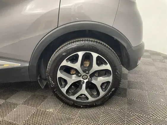 RENAULT CAPTUR - voiture d'occasion - Photo 24