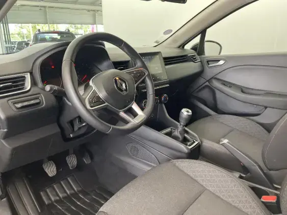 RENAULT CLIO V - voiture d'occasion - Photo 17