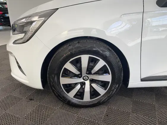 RENAULT CLIO V - voiture d'occasion - Photo 22