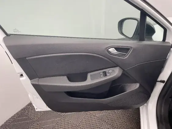 RENAULT CLIO V - voiture d'occasion - Photo 18