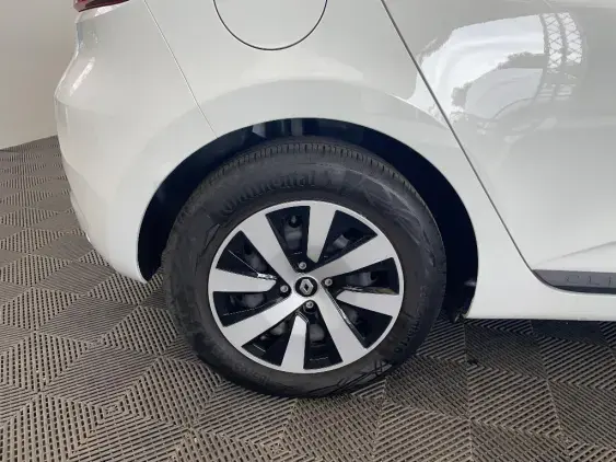 RENAULT CLIO V - voiture d'occasion - Photo 24