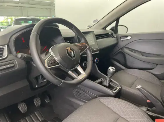 RENAULT CLIO V - voiture d'occasion - Photo 17