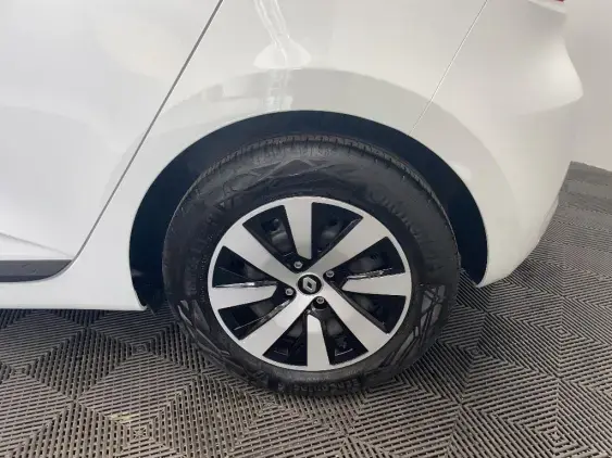 RENAULT CLIO V - voiture d'occasion - Photo 23