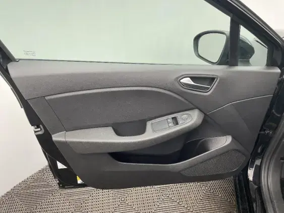 RENAULT CLIO V - voiture d'occasion - Photo 18