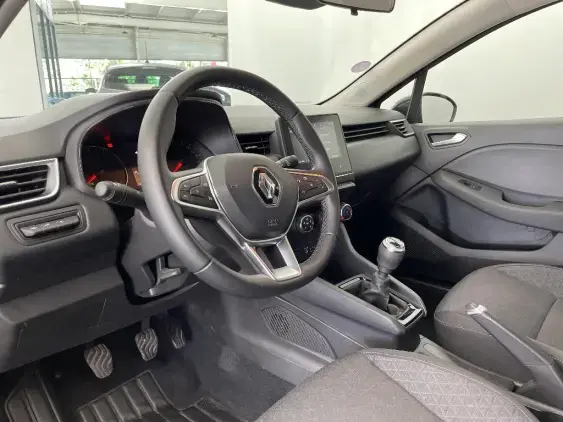 RENAULT CLIO V - voiture d'occasion - Photo 17