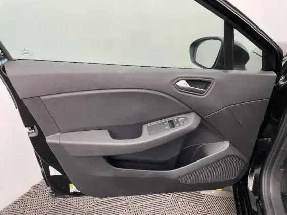 RENAULT CLIO V - voiture d'occasion - Photo 18