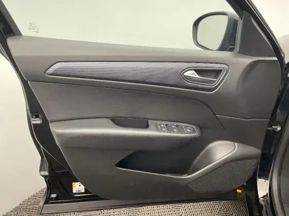 RENAULT ARKANA - voiture d'occasion - Photo 19