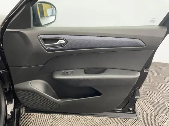 RENAULT ARKANA - voiture d'occasion - Photo 20