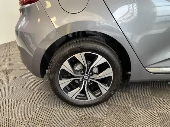 RENAULT CLIO V - voiture d'occasion - Photo 25