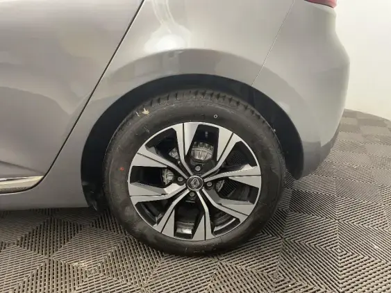 RENAULT CLIO V - voiture d'occasion - Photo 24