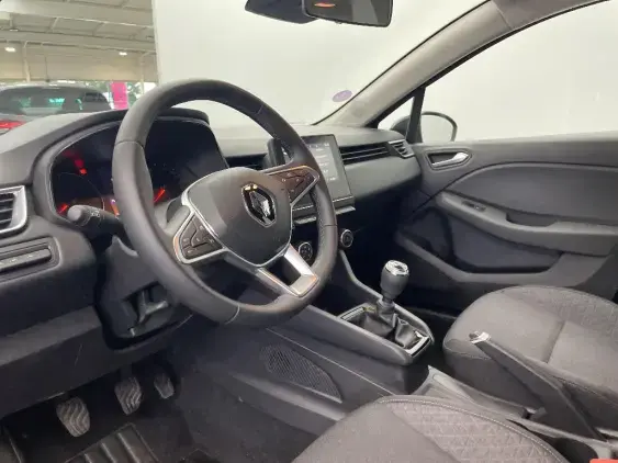 RENAULT CLIO V - voiture d'occasion - Photo 17