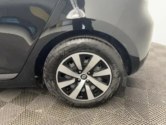 RENAULT CLIO V - voiture d'occasion - Photo 23