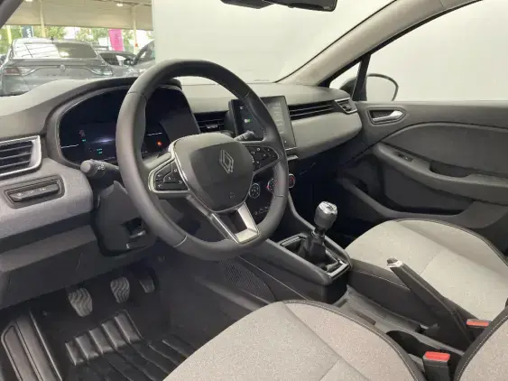 RENAULT CLIO V - voiture d'occasion - Photo 18