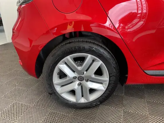 RENAULT CLIO V - voiture d'occasion - Photo 25