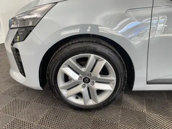 RENAULT CLIO V - voiture d'occasion - Photo 22