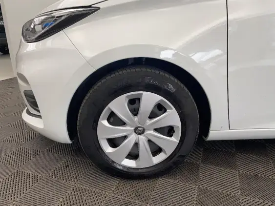 RENAULT ZOE - voiture d'occasion - Photo 22