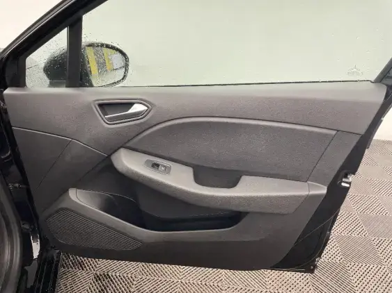 RENAULT CLIO V - voiture d'occasion - Photo 19