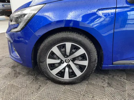 RENAULT CLIO V - voiture d'occasion - Photo 22