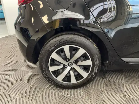 RENAULT CLIO V - voiture d'occasion - Photo 24