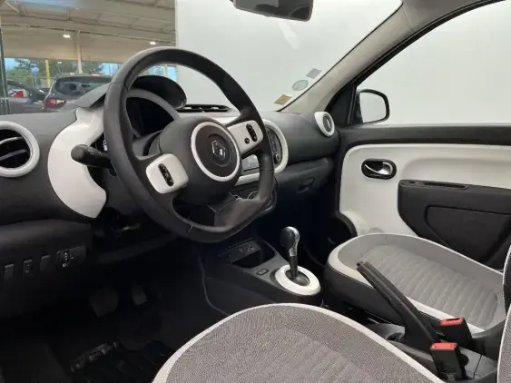 RENAULT TWINGO ELECTRIQUE III - voiture d'occasion - Photo 17