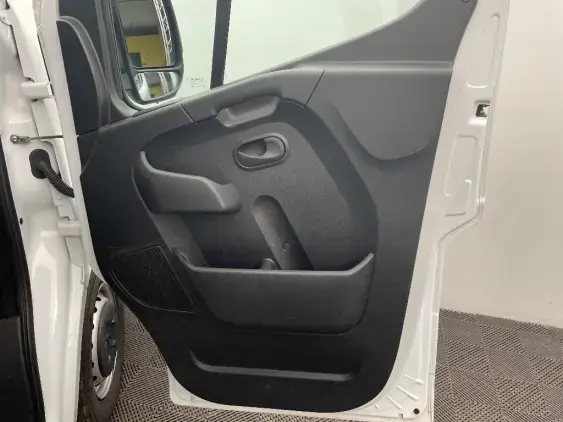 RENAULT MASTER FG III - voiture d'occasion - Photo 19