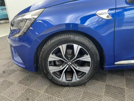 RENAULT CLIO V - voiture d'occasion - Photo 23