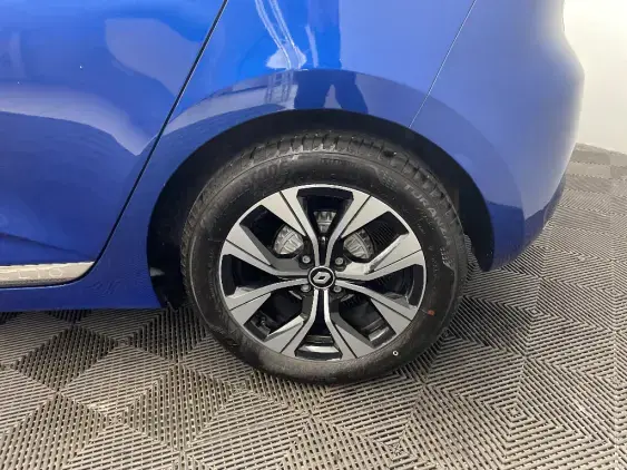 RENAULT CLIO V - voiture d'occasion - Photo 24