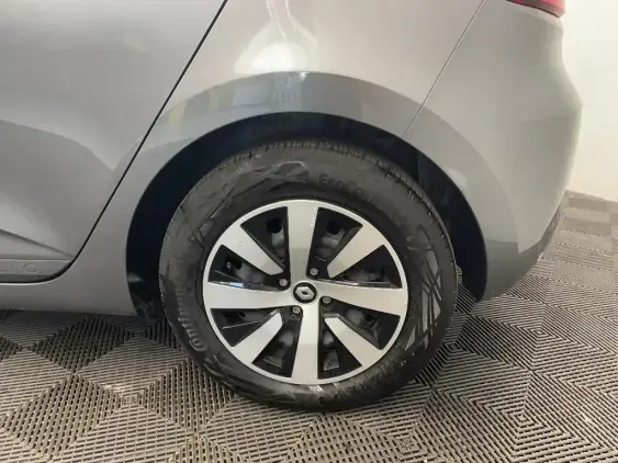 RENAULT CLIO V - voiture d'occasion - Photo 23