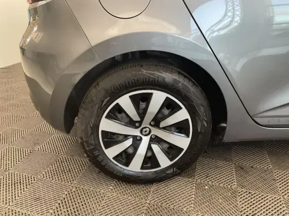 RENAULT CLIO V - voiture d'occasion - Photo 24