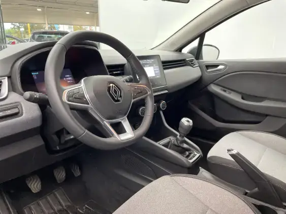 RENAULT CLIO V - voiture d'occasion - Photo 18