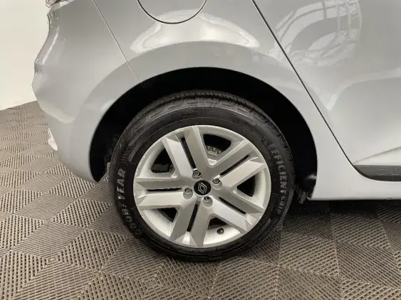 RENAULT CLIO V - voiture d'occasion - Photo 25