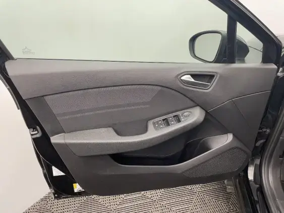 RENAULT CLIO V - voiture d'occasion - Photo 19