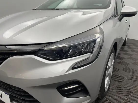 RENAULT CLIO V - voiture d'occasion - Photo 22