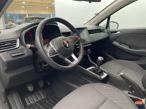 RENAULT CLIO V - voiture d'occasion - Photo 18