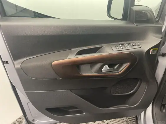 PEUGEOT RIFTER - voiture d'occasion - Photo 19