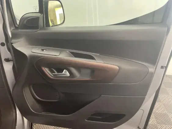 PEUGEOT RIFTER - voiture d'occasion - Photo 20