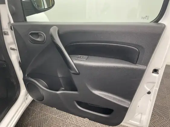 RENAULT KANGOO EXPRESS II - voiture d'occasion - Photo 20